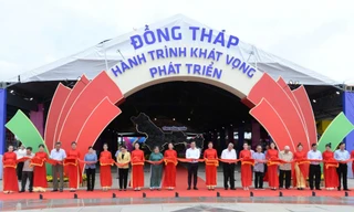 Triển lãm Hành trình khát vọng chào mừng Đại hội Đảng tỉnh Đồng Tháp