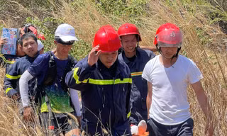 Giải cứu nữ du khách Trung Quốc gặp nạn trên Núi Dinh