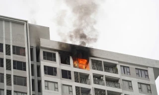 Cháy chung cư cao cấp ở TPHCM