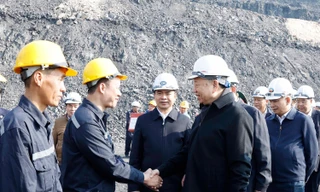 Tổng Bí thư Tô Lâm gặp mặt, chúc Tết công nhân ngành Than tại Quảng Ninh