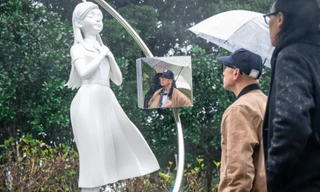 Điều kỳ lạ về bức tượng Từ Hy Viên