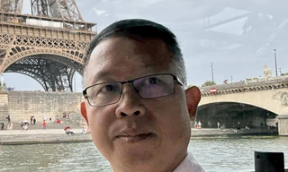 Đỏ mắt với nhà xã hội 