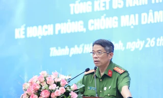 Bắt tội phạm về mại dâm, phát hiện thêm tội phạm mua bán người