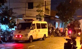 TPHCM: Tài xế xe ôm công nghệ tử vong trong con hẻm vì bị cứa cổ 