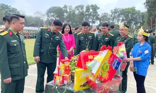 Xuân biên cương - Tết ấm cho em - Hội chợ Tết 0 đồng tại Nghệ An