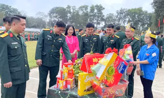 Xuân biên cương - Tết ấm cho em - Hội chợ Tết 0 đồng tại Nghệ An