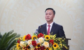 Ông Nguyễn Việt Hùng được bầu làm Chủ tịch UBND tỉnh Khánh Hòa