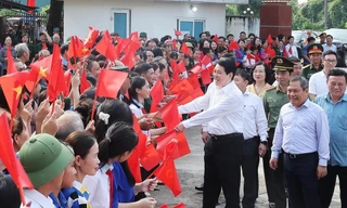 Chủ tịch nước Lương Cường dự sinh hoạt chi bộ và kiểm tra mô hình chính quyền 2 cấp tại Quảng Ninh 