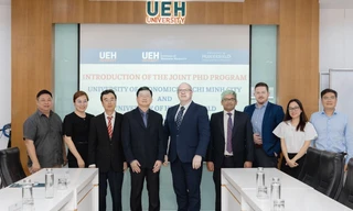 Đại học lớn của TPHCM liên kết với trường kinh doanh hàng đầu thế giới đào tạo tiến sĩ