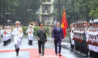 Bộ Quốc phòng Việt Nam và Bộ Chiến tranh Mỹ bàn về hợp tác quốc phòng song phương