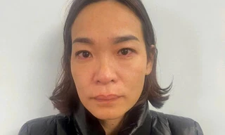 Nữ quái thuê loạt xe tải rồi đem 'cắm' lấy tiền tiêu 