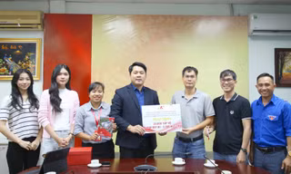 Nhiều đơn vị tiếp sức chương trình 'Chung tay vì đồng bào miền Trung, Tây Nguyên' do Báo Tiền Phong phát động