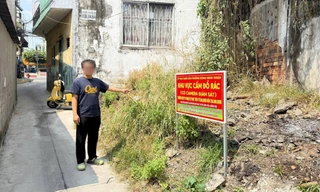 Vứt rác bừa bãi, người đàn ông ở TPHCM bị phạt tiền