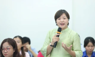 Chuyên gia kiến nghị chế độ làm việc linh hoạt để cán bộ bớt di chuyển, có thời gian cho gia đình