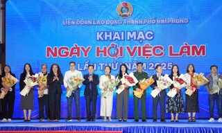 Hải Phòng: Khai mạc ngày hội tư vấn việc làm cho sinh viên, lao động tự do