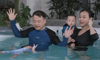 Tranh luận Phương Oanh cho cặp song sinh tập bơi
