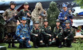 Khám phá trang phục ‘made by Z176’ giúp bộ đội tàng hình trước đối phương 