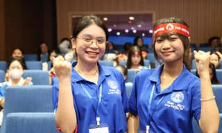 Nét đẹp tuổi trẻ tình nguyện tại Chủ Nhật Đỏ lớn nhất từ trước đến nay tại TPHCM