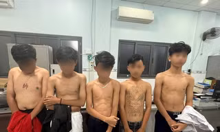 Nhóm học sinh THCS xăm trổ hẹn nhau 'giải quyết mâu thuẫn'