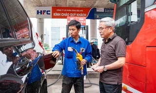 Thủ tướng yêu cầu xử nghiêm cửa hàng xăng dầu găm hàng, dừng bán không có lý do