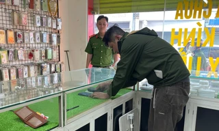 Bắt 'siêu trộm’ cắt khóa cuỗm 51 điện thoại sau 3 giờ gây án