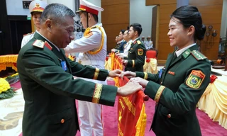 53 tập thể được Đại tướng Nguyễn Trọng Nghĩa tặng Cờ đơn vị xuất sắc 