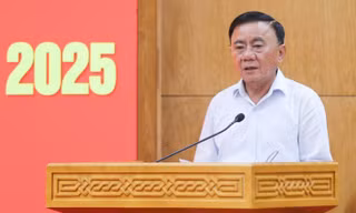 Bộ Chính trị, Ban Bí thư: Sớm kiện toàn, bổ sung bí thư, chủ tịch UBND cấp xã còn thiếu