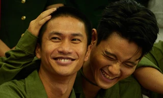 Tiếc nuối của bản nhạc phim 'Mưa đỏ' đang gây sốt mạng xã hội