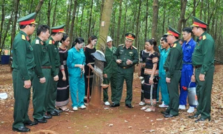 Đồng bào dân tộc thiểu số phát huy vai trò về nhiệm vụ quốc phòng, an ninh trong tình hình mới