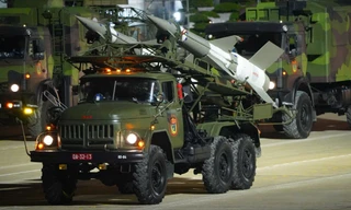 Xe tăng, tên lửa đạn đạo xuất hiện tại tổng hợp luyện diễu binh