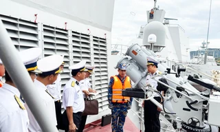 Lữ đoàn tàu Hải quân sẵn sàng bảo vệ Đại hội Đảng bộ Quân đội
