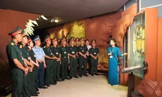 Rèn kỹ năng cho thủ lĩnh thanh niên toàn quân