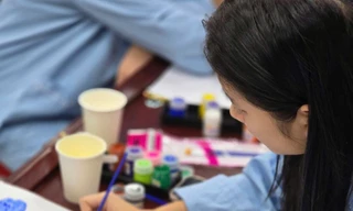 Các bệnh nhân tham gia buổi học hội họa trị liệu