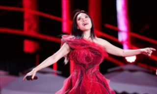 Biển người ở concert See The Light của Mỹ Tâm