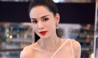 Một nửa giới giải trí phải xin lỗi 