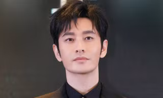 Huỳnh Hiểu Minh xin lỗi