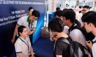 Toàn cảnh đào tạo ngành sức khỏe phía Nam: Học phí có nơi chạm ngưỡng tiền tỷ