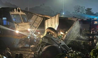 CSGT cảnh báo 'nóng' hiểm họa tai nạn đường sắt tại TPHCM