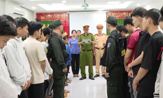 Khởi tố 21 quái xế gây náo loạn đường phố ở TPHCM