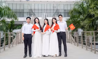 Trường đại học chơi 'lớn', chi tỷ đồng thưởng Tết Độc lập cho sinh viên