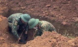 Phát hiện 10 hài cốt liệt sĩ cùng nhiều di vật ở Khe Sanh