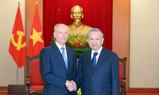 Nga sẵn sàng cùng Việt Nam xây dựng và hoàn thiện các tuyến hàng hải quốc tế