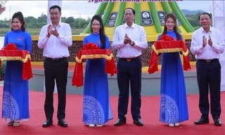 Khánh thành công trình tôn tạo Khu tưởng niệm nơi hy sinh của 16 thanh niên xung phong