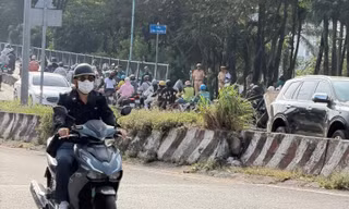 TPHCM: Tai nạn giao thông nghiêm trọng dưới chân cầu, một cụ già tử vong