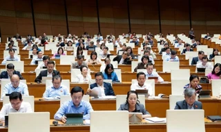 Quốc hội 'chốt' mục tiêu tăng trưởng GDP 2026 từ 10% trở lên, thu nhập bình quân đầu người 5.400 - 5.500 USD