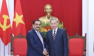 Tập đoàn Adani Ấn Độ muốn đầu tư 10 tỷ USD vào Việt Nam