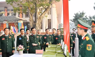 Đẩy mạnh xây dựng Quân đội, củng cố quốc phòng, bảo vệ vững chắc Tổ quốc trong giai đoạn mới