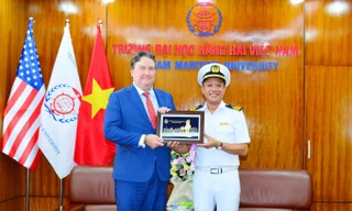 Trường Đại học Hàng hải Việt Nam làm việc với Đại sứ quán Hoa Kỳ 