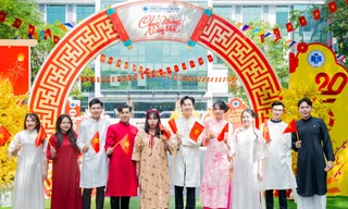 Một trường đại học ở TPHCM thưởng Tết 30 triệu đồng/người, từ hiệu trưởng đến lao công