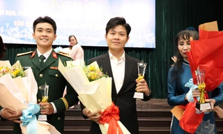 Văn nghệ sĩ bày tỏ tâm tư với lãnh đạo TPHCM